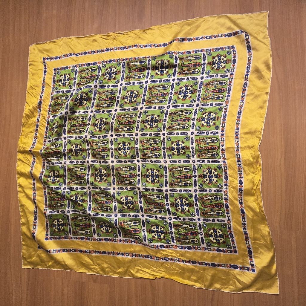Glentex Vintage Yellow And Green Patterned Hand Rolled Silk Scarf